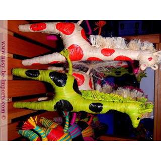 Girafe rafia - Artisanat malgache - Animaux rafia