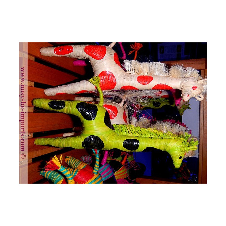 Girafe rafia - Artisanat malgache - Animaux rafia